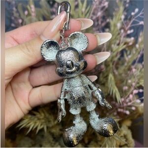 NEW IN BOX Disney x Baublebar Mickey Mouse Silver Metallic Keychain Bag Charm